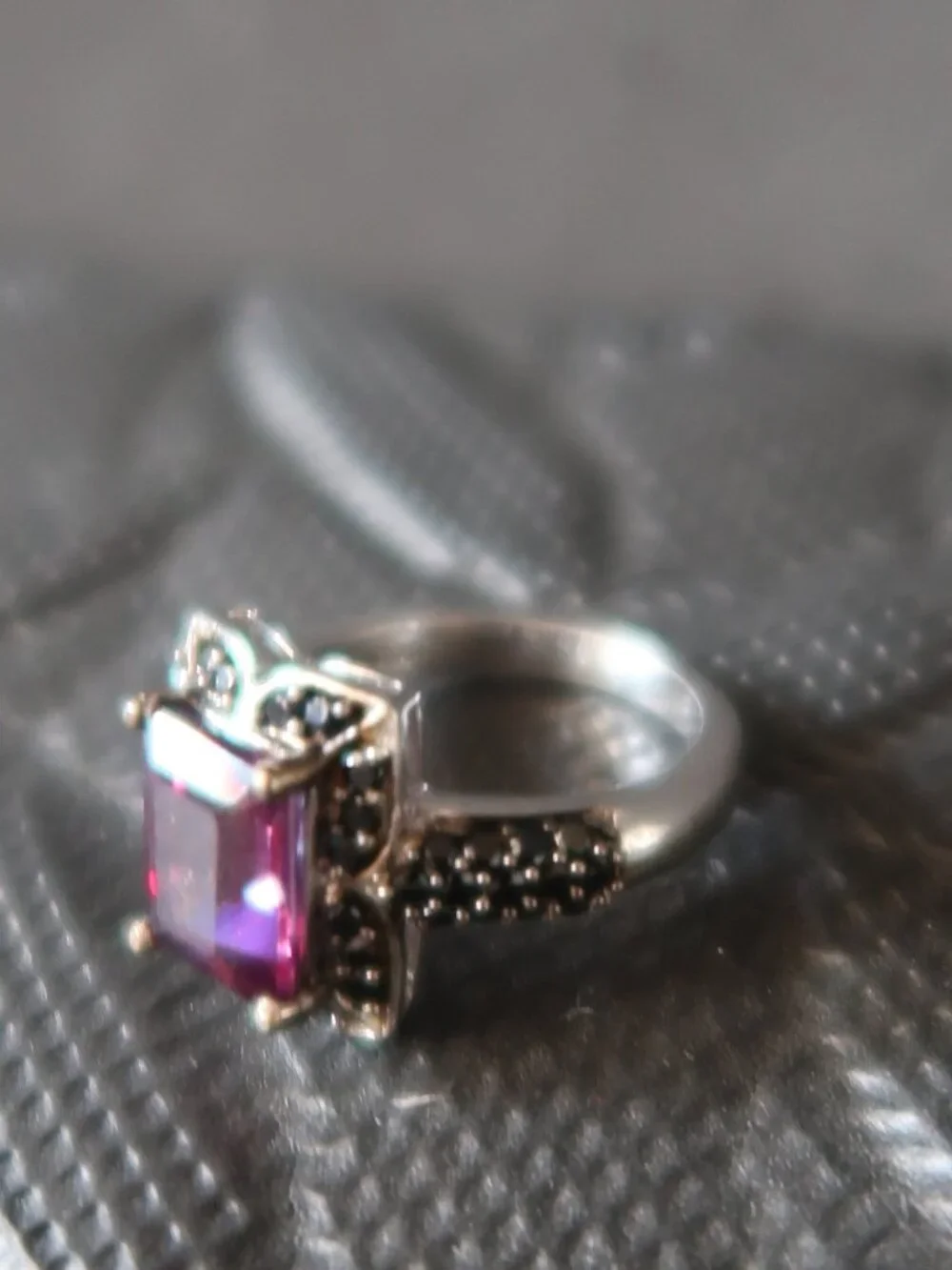 STS 925 Ring Sterling Silver Emerald Cut Light Purple and Black Gemstone Halo